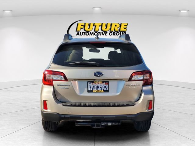 Used 2017 Subaru Outback 2.5i Premium image 8
