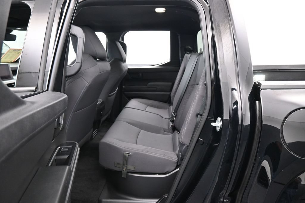Used 2025 Toyota Tacoma SR5 RWD image 28