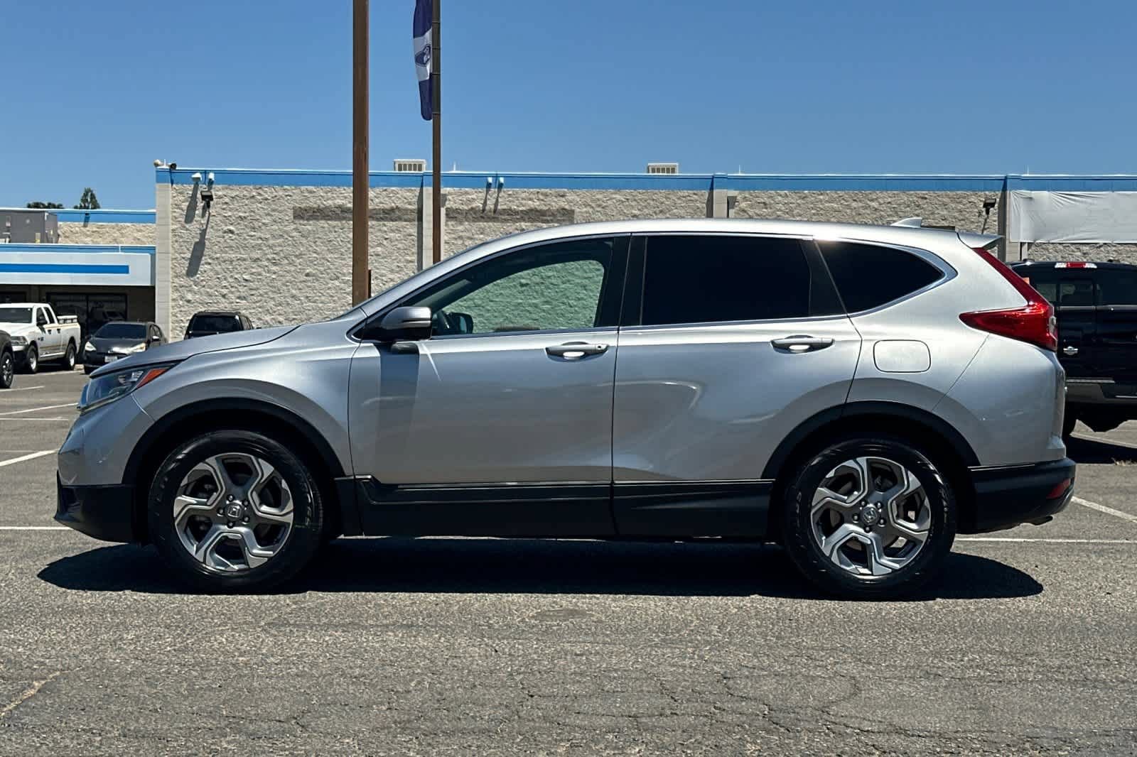 Used 2019 Honda CR-V EX-L image 5