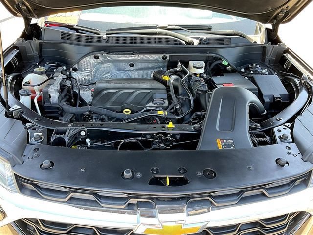 Certified 2024 Chevrolet Trax LT w/ Driver Confidence Package FWD image 32