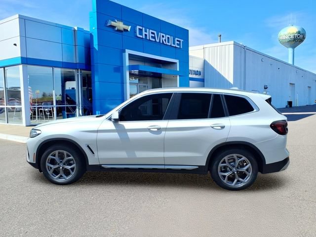 Used 2022 BMW X3 xDrive30i w/ Premium Package w/ZPA AWD/4WD image 7