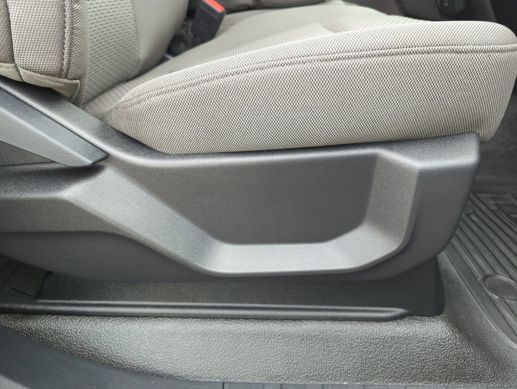 Used 2022 Ford F350 XLT image 30