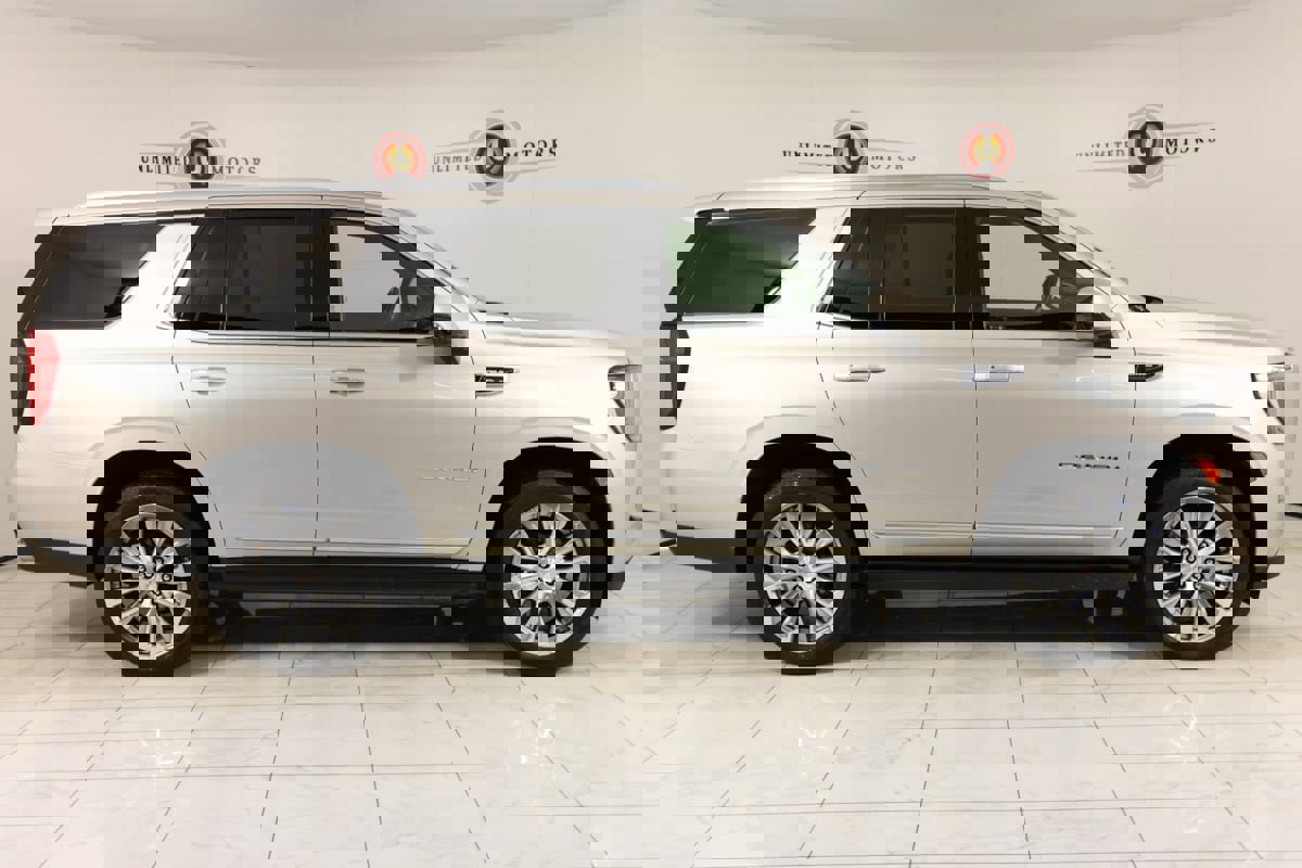 Used 2021 GMC Yukon Denali w/ Denali Ultimate Package image 2