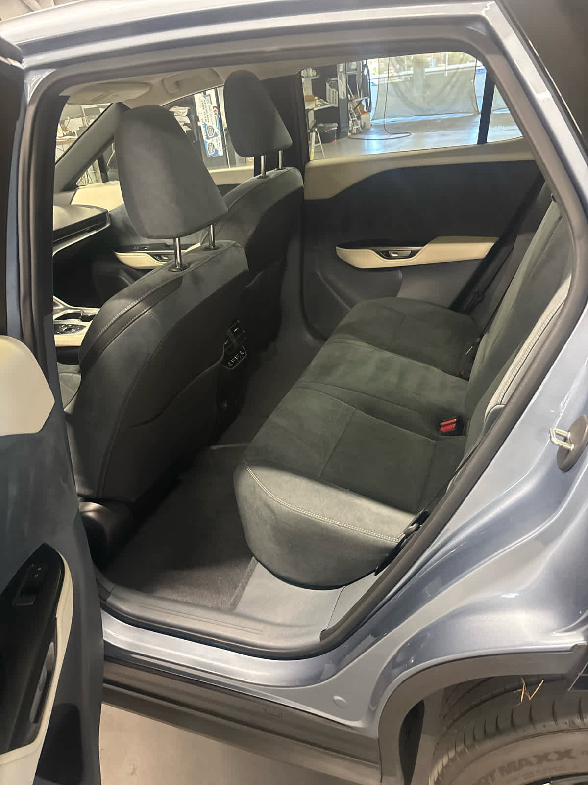 Used 2023 Lexus RZ 450e Luxury w/ Accessory Package (Z1) image 6