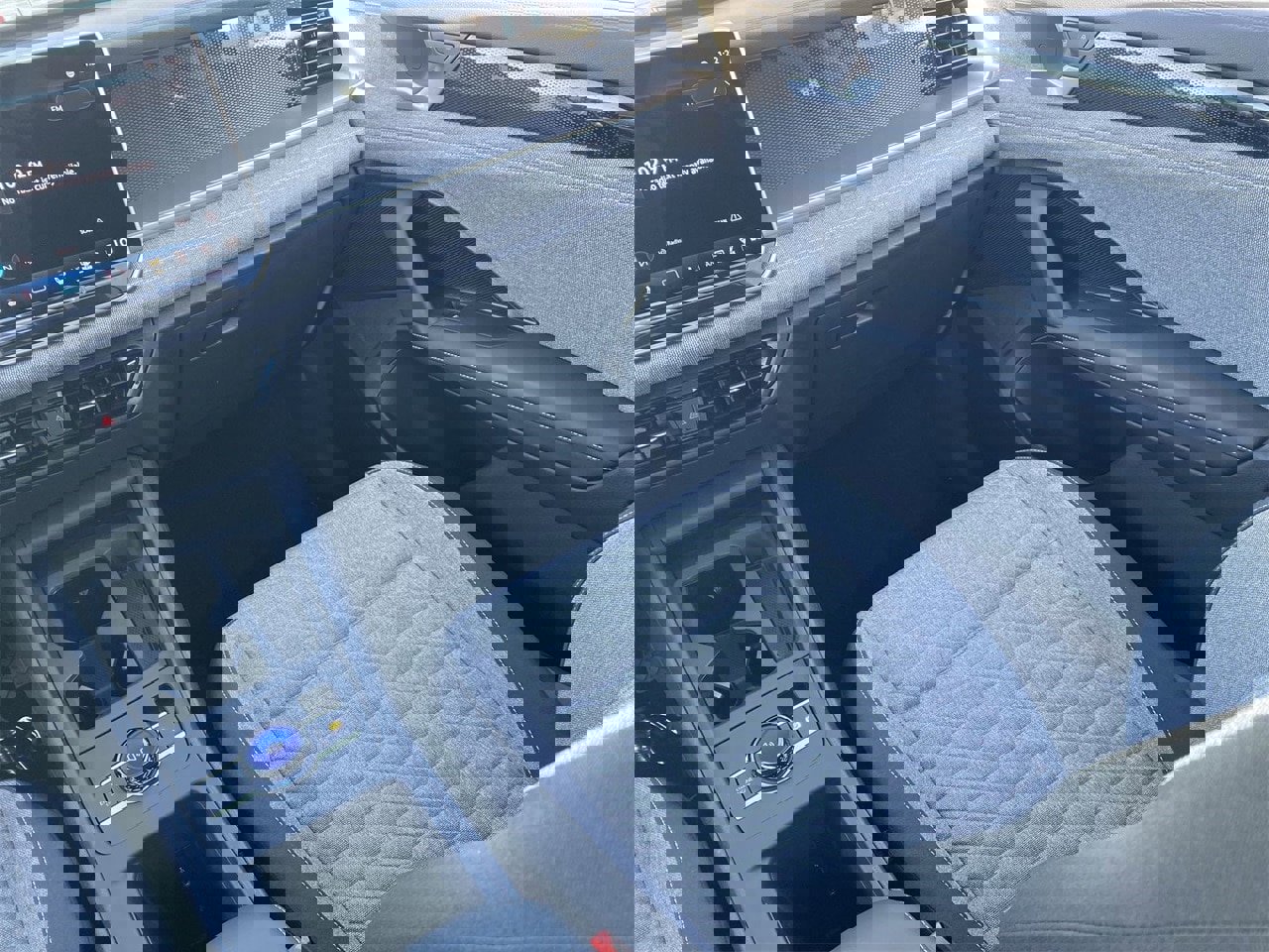 New 2025 Volkswagen Tiguan S image 12