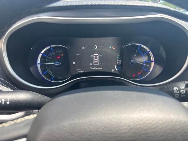 Used 2022 Chrysler Pacifica Touring-L FWD image 11