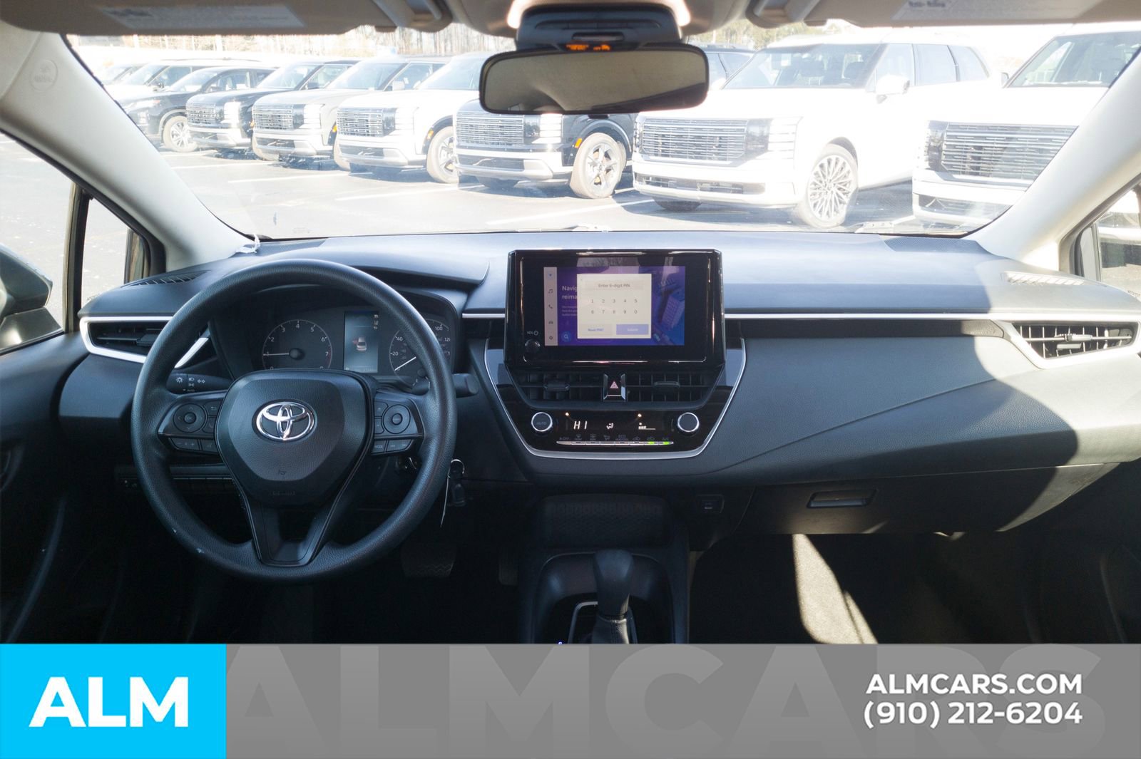 Used 2025 Toyota Corolla LE image 19