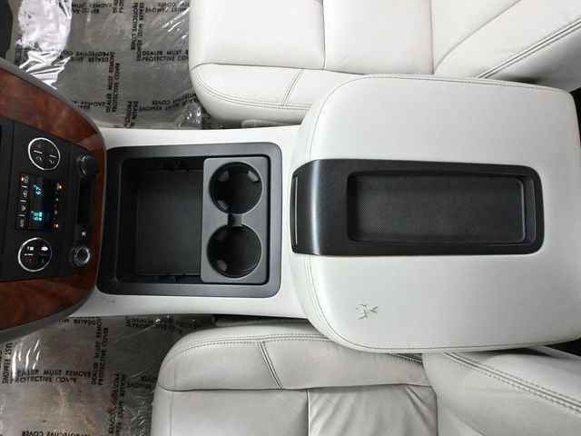 Used 2010 Chevrolet Silverado 1500 LTZ image 32