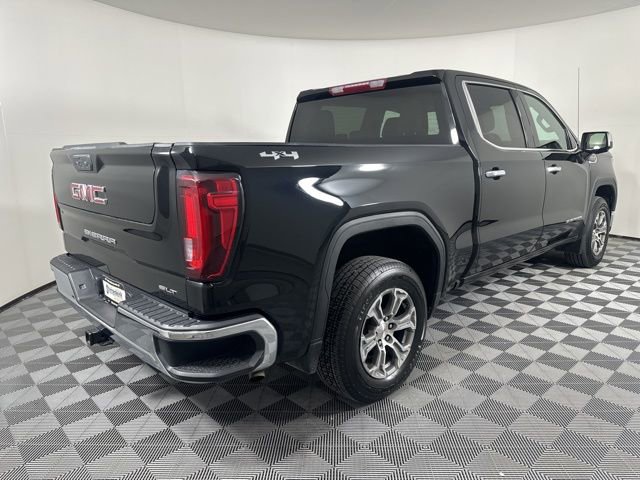 Used 2024 GMC Sierra 1500 SLT AWD/4WD image 2