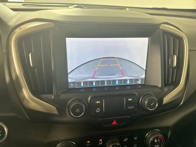 Used 2020 GMC Terrain Denali w/ Denali Premium Package AWD/4WD image 9