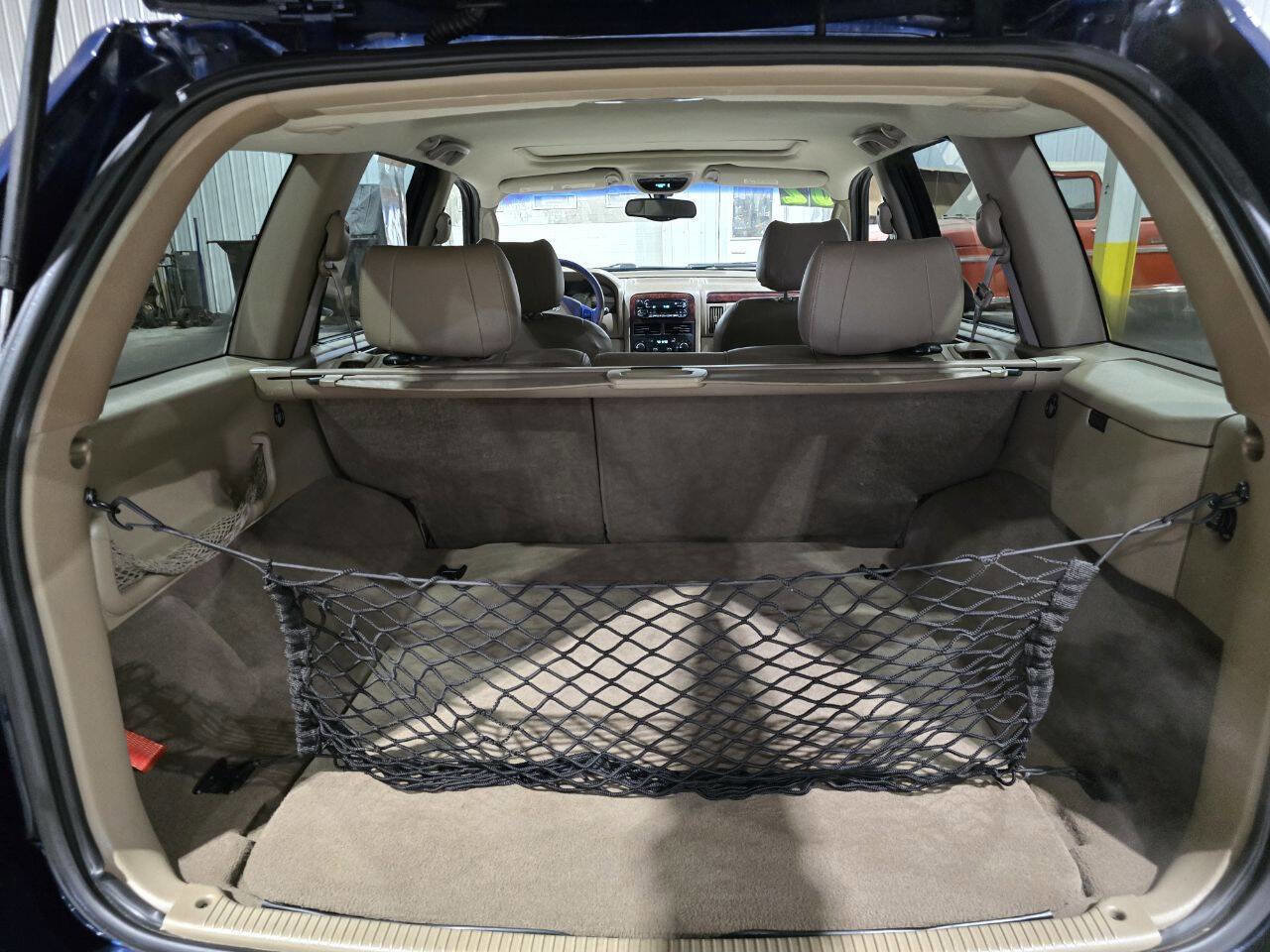 Used 2002 Jeep Grand Cherokee Limited image 33