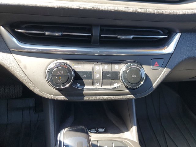 Used 2024 Buick Envista Preferred w/ Convenience I Package FWD image 31