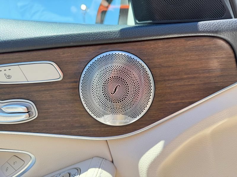 Used 2019 Mercedes-Benz C 300 4MATIC Sedan image 11