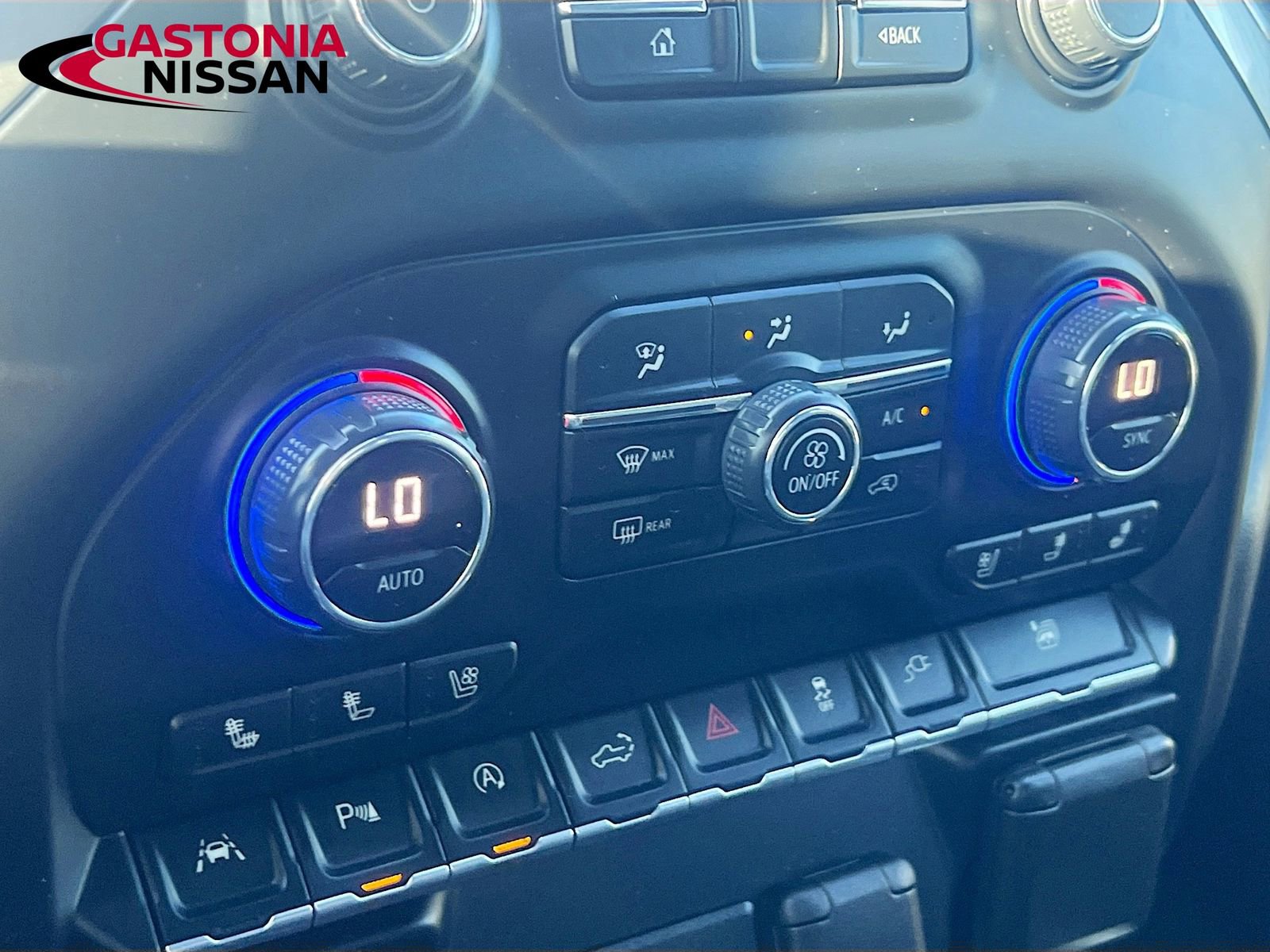 Used 2019 Chevrolet Silverado 1500 LTZ w/ LTZ Premium Package image 21