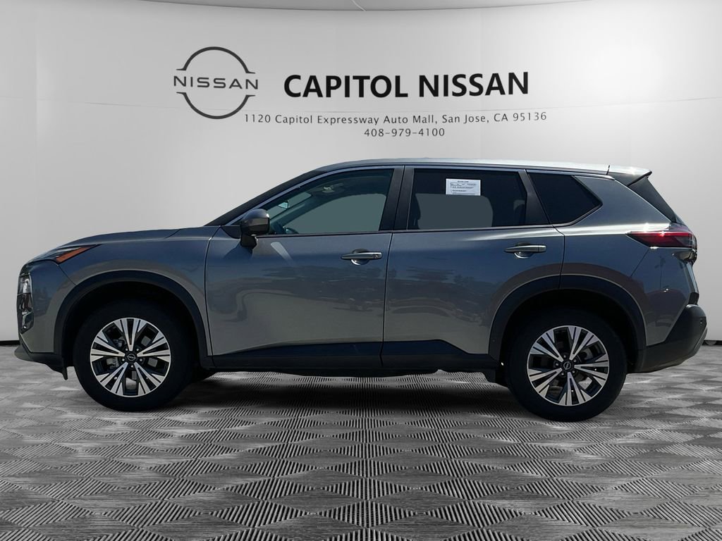 Used 2023 Nissan Rogue SV image 8