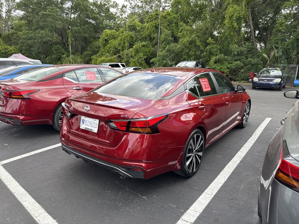 Used 2020 Nissan Altima 2.5 SR w/ Premium Package FWD image 6
