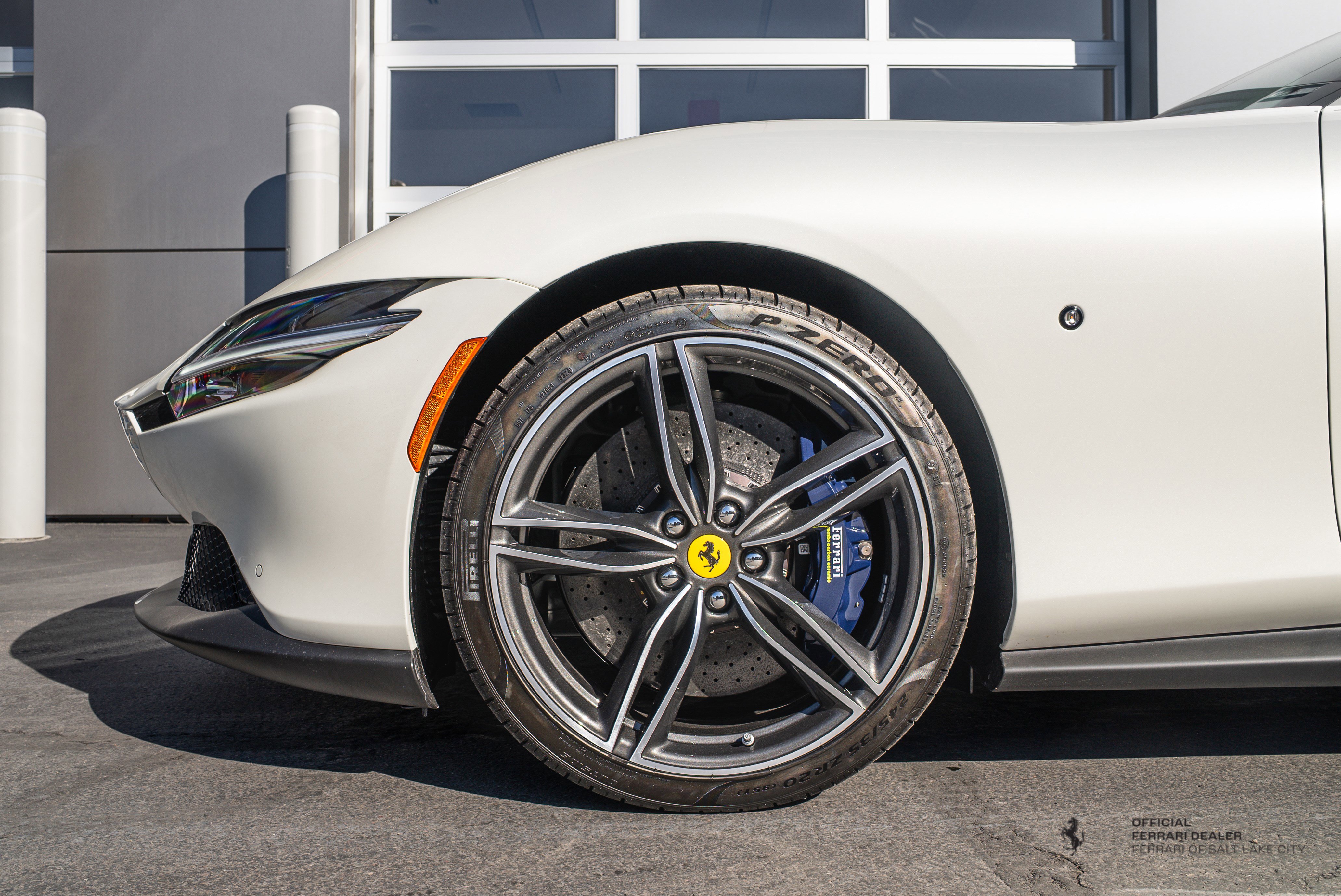 Certified 2025 Ferrari Roma Spider image 3