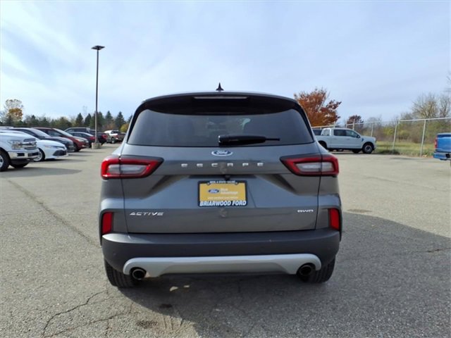Certified 2023 Ford Escape Active w/ Tech Pack #2 image 7