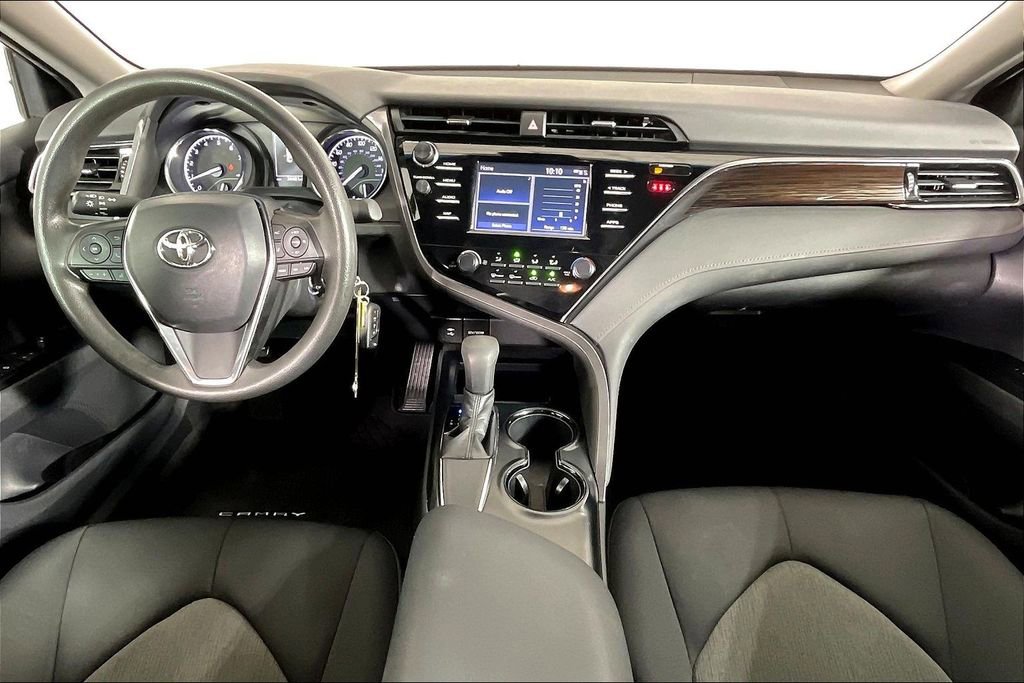 Used 2019 Toyota Camry LE image 21