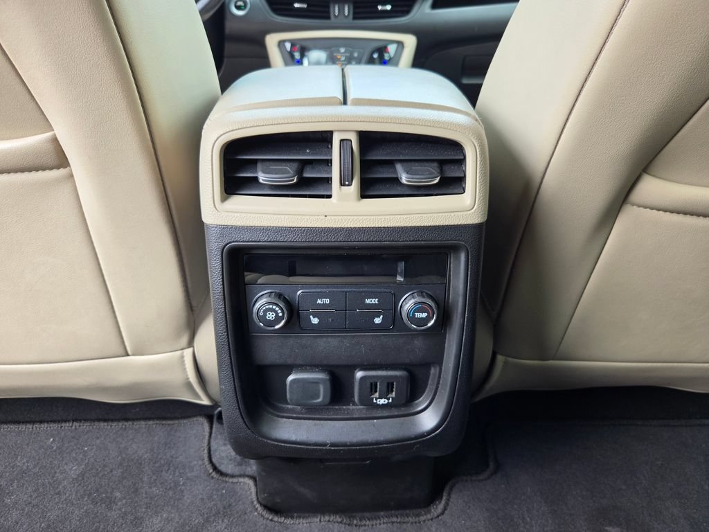 Used 2019 Buick Envision Essence AWD/4WD image 21
