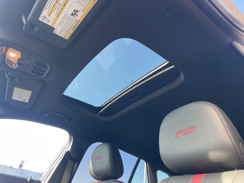 Used 2024 Chevrolet Trax RS w/ Sunroof Package image 21