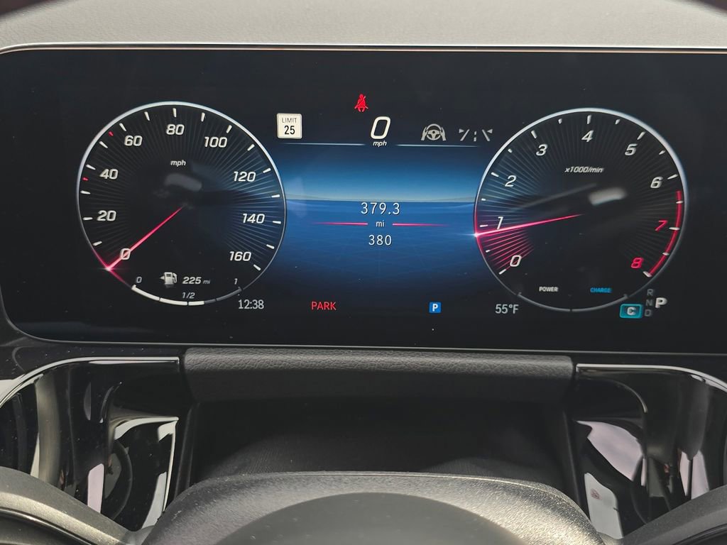 Used 2026 Mercedes-Benz GLA 250 4MATIC image 27