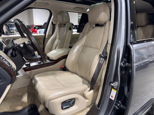 Used 2015 Land Rover Range Rover Supercharged image 8