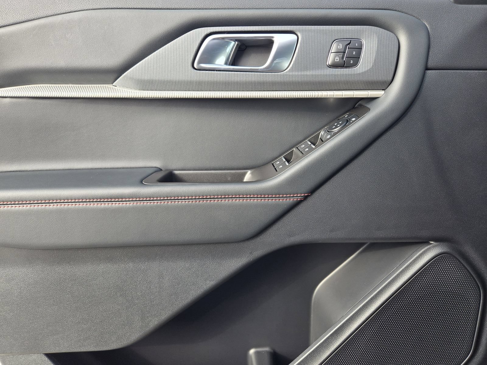 New 2026 Ford Explorer ST AWD/4WD image 23