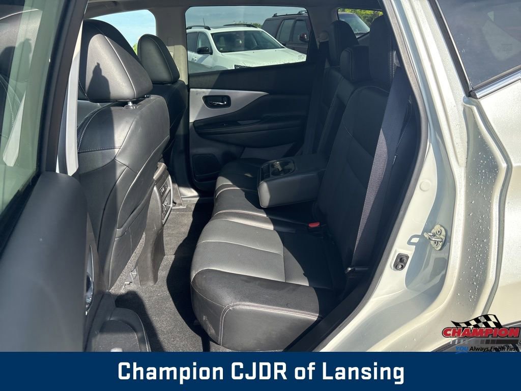 Used 2022 Nissan Murano SL AWD/4WD image 17