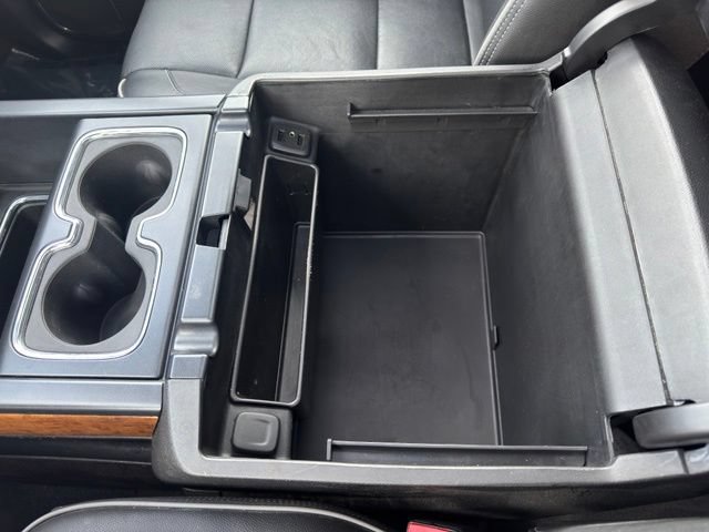 Used 2018 Chevrolet Silverado 1500 High Country AWD/4WD image 21