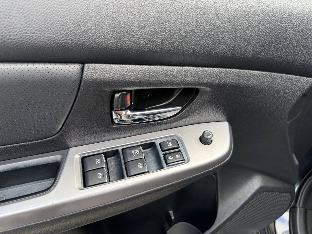 Used 2016 Subaru Crosstrek 2.0i Limited AWD/4WD image 18