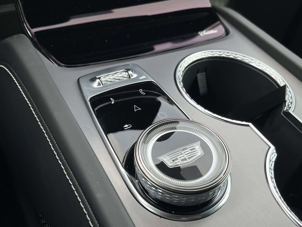 New 2026 Cadillac Vistiq Luxury image 33
