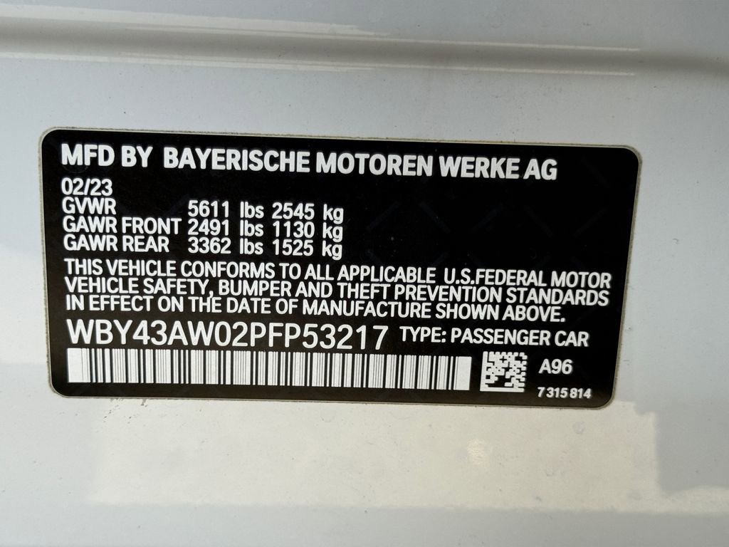 Used 2023 BMW i4 eDrive35 w/ Premium Package image 29