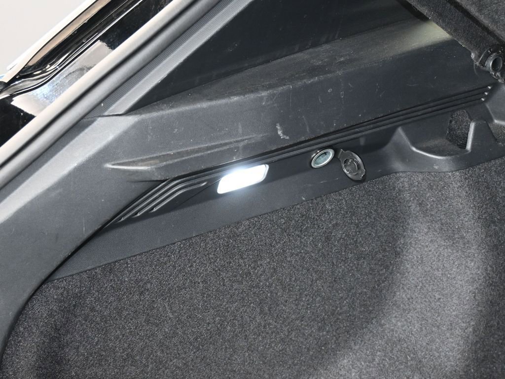 Used 2021 Volkswagen ID.4 1st Edition image 37