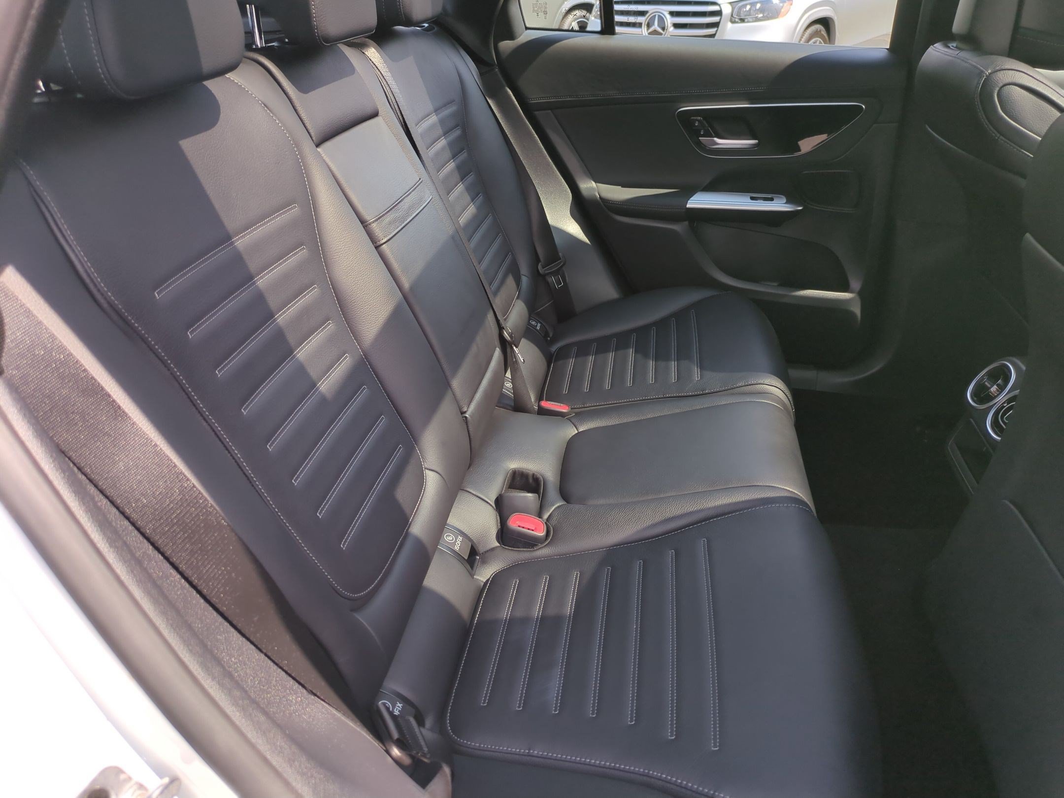 Certified 2026 Mercedes-Benz GLC 43 AMG 4MATIC image 34