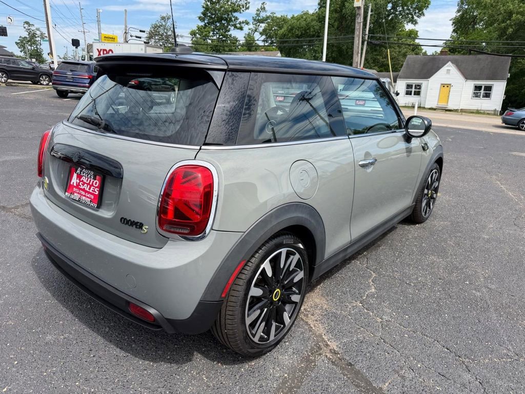 Used 2022 MINI Cooper SE FWD image 6