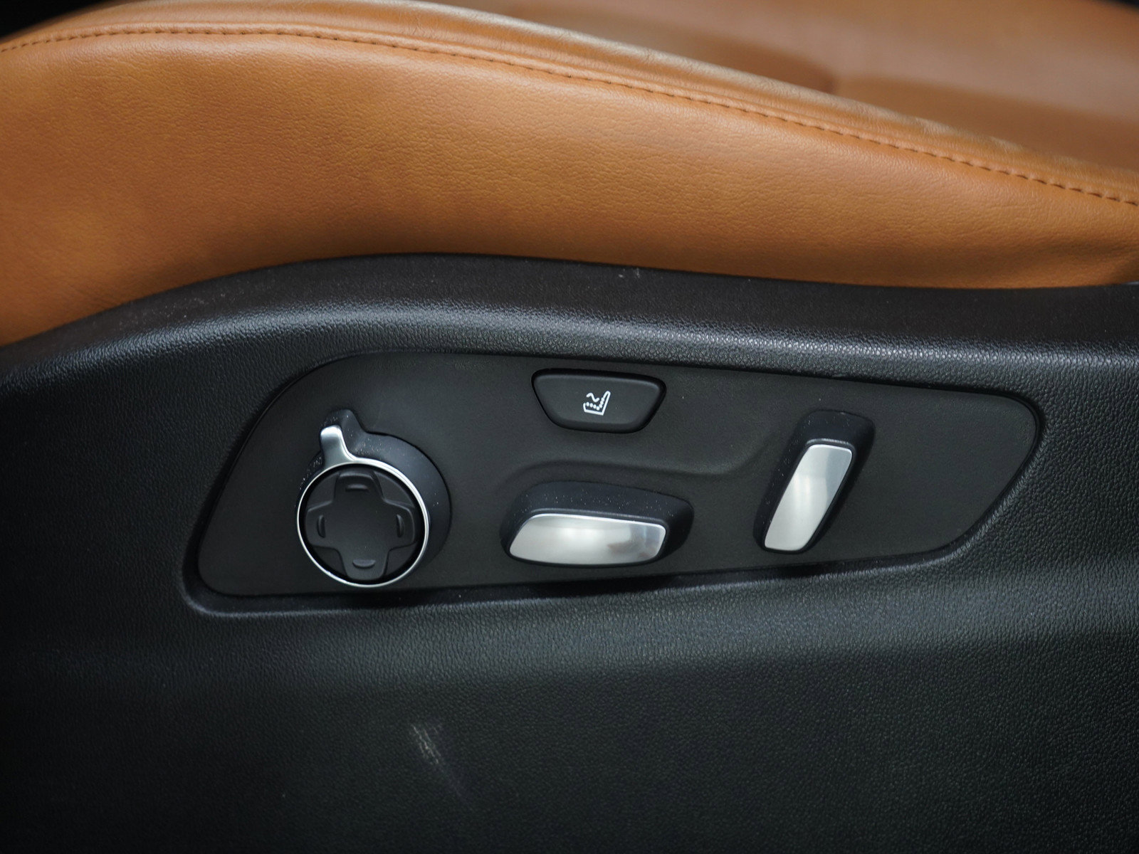 Used 2023 Cadillac XT4 Sport w/ Sun And Sound Package image 30