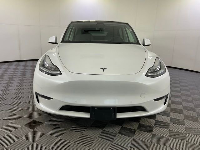 Used 2021 Tesla Model Y Long Range AWD/4WD image 2