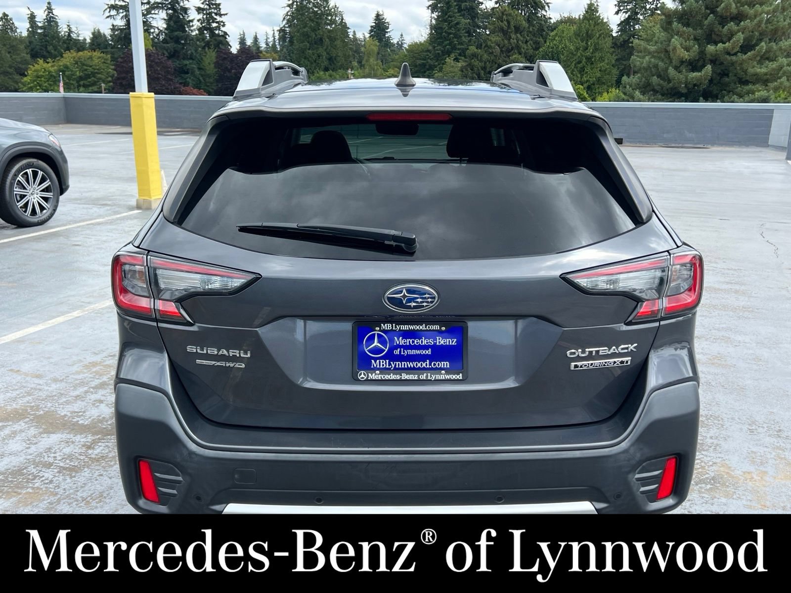 Used 2020 Subaru Outback Touring XT AWD/4WD image 8