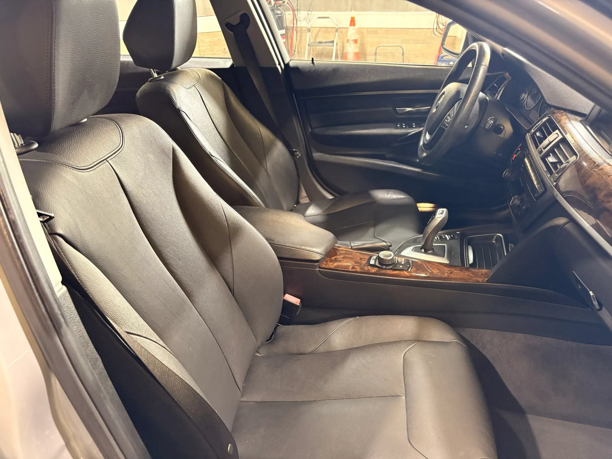 Used 2014 BMW 328i xDrive Sedan AWD/4WD image 19