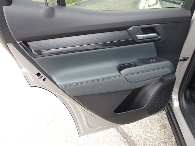 New 2026 GMC Terrain AT4 w/ Convenience Package III image 18