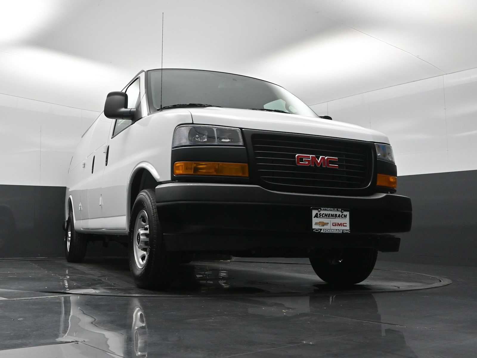 New 2026 GMC Savana 3500 Extended w/ Driver Convenience Package RWD image 17