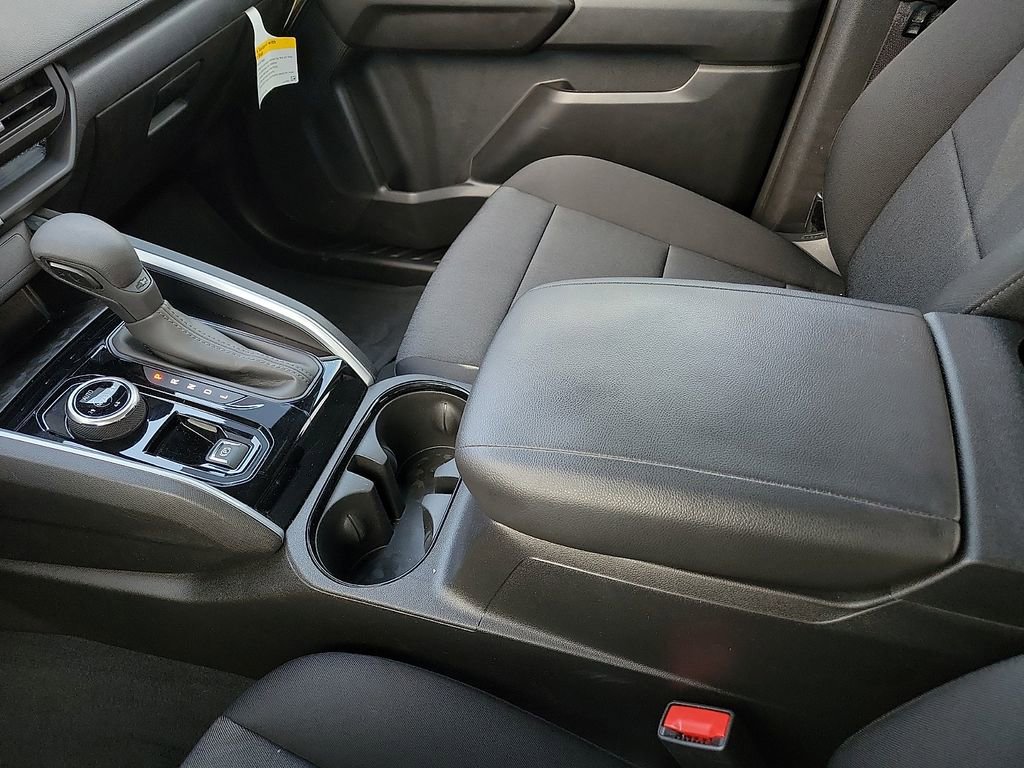 Used 2024 Chevrolet Colorado Trail Boss AWD/4WD image 20