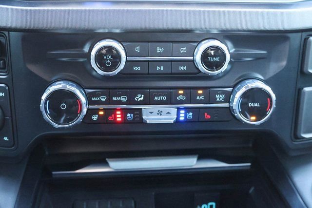 Used 2023 Ford F250 Platinum w/ Tremor Off-Road Package AWD/4WD image 29