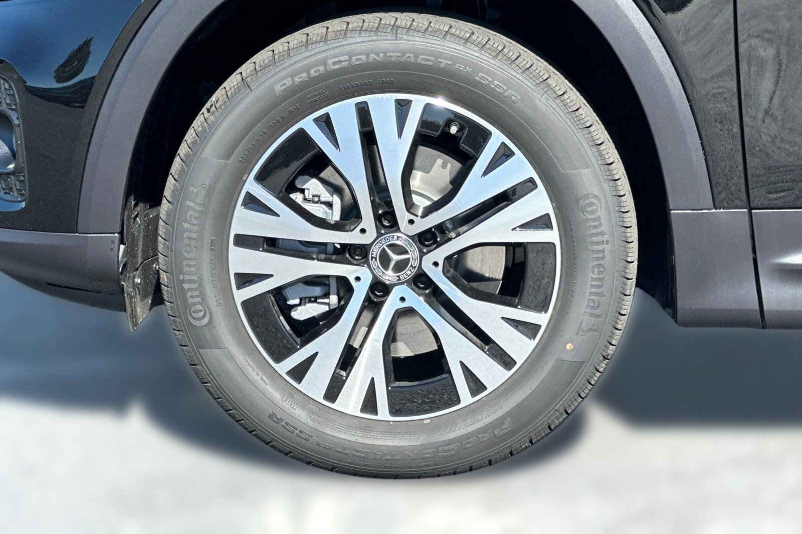 New 2026 Mercedes-Benz GLB 250 image 12