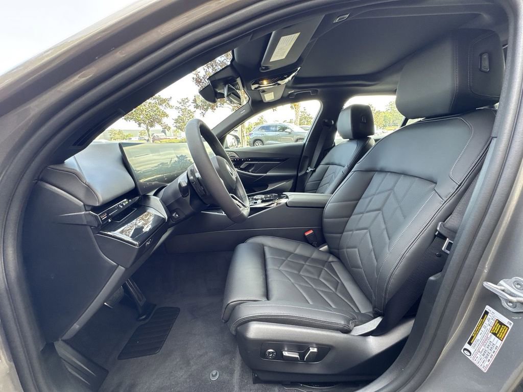 New 2026 BMW 530i w/ M Sport Package image 15