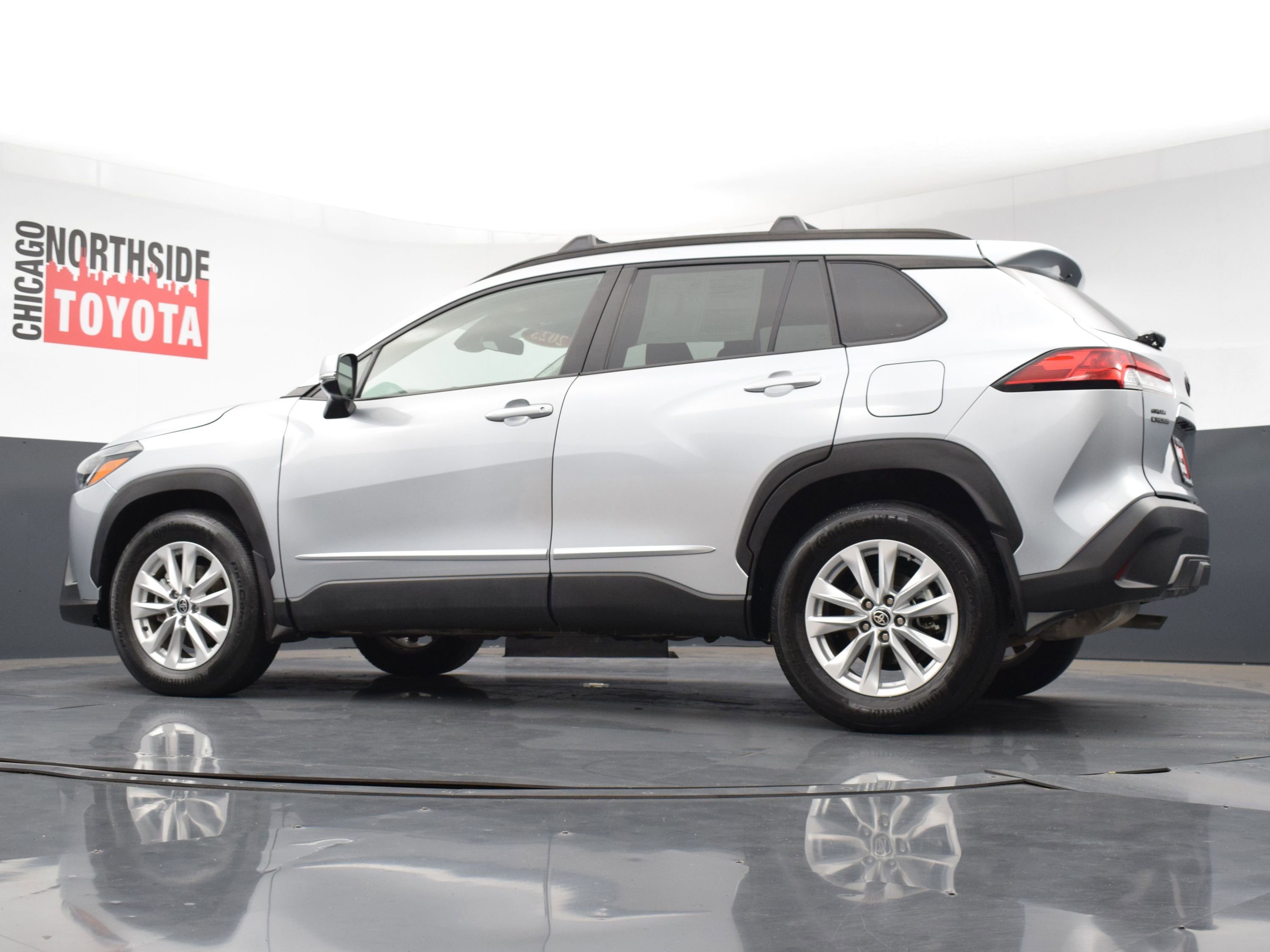 Used 2023 Toyota Corolla Cross LE w/ Black Badges Package (TMS) image 25