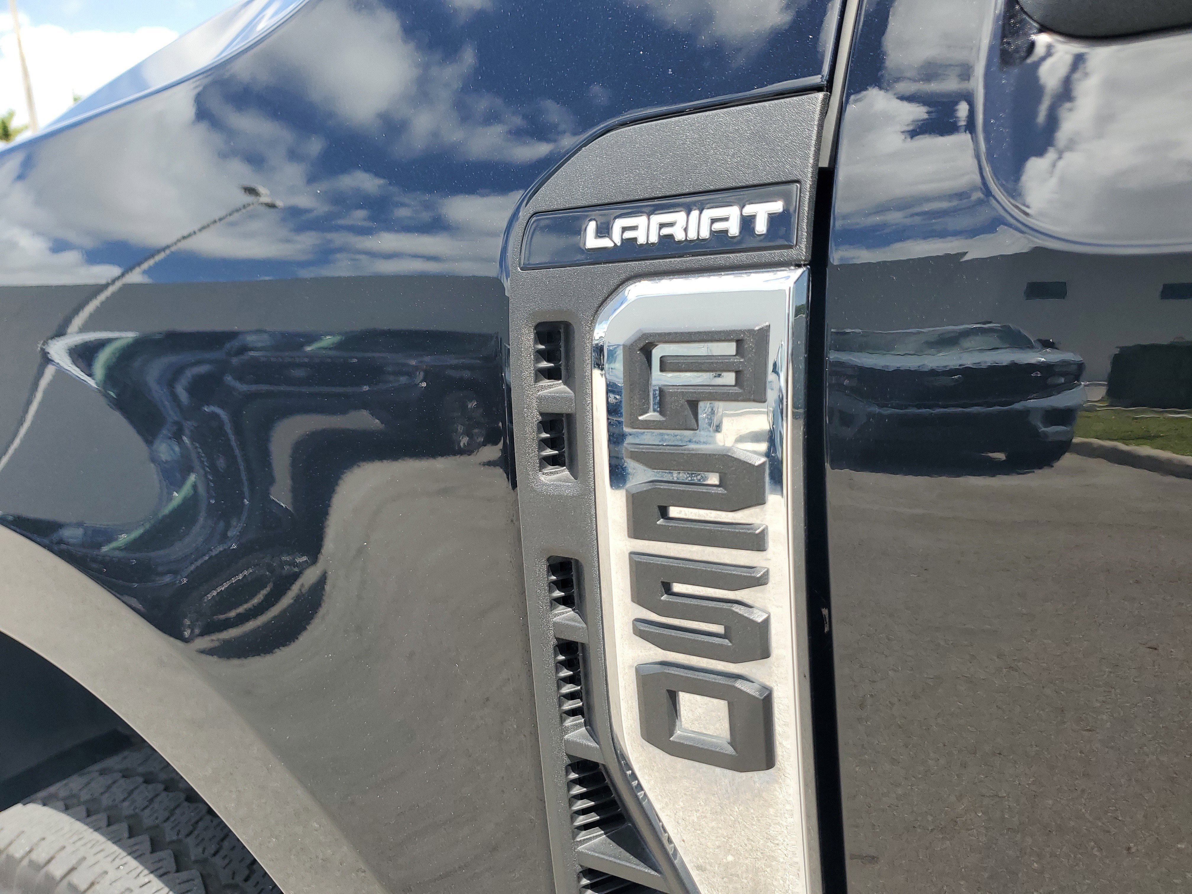 Certified 2024 Ford F250 Lariat image 29