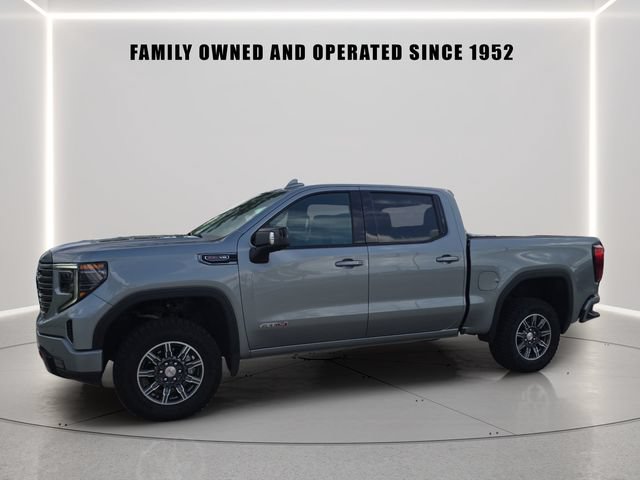 Used 2025 GMC Sierra 1500 AT4 AWD/4WD image 1