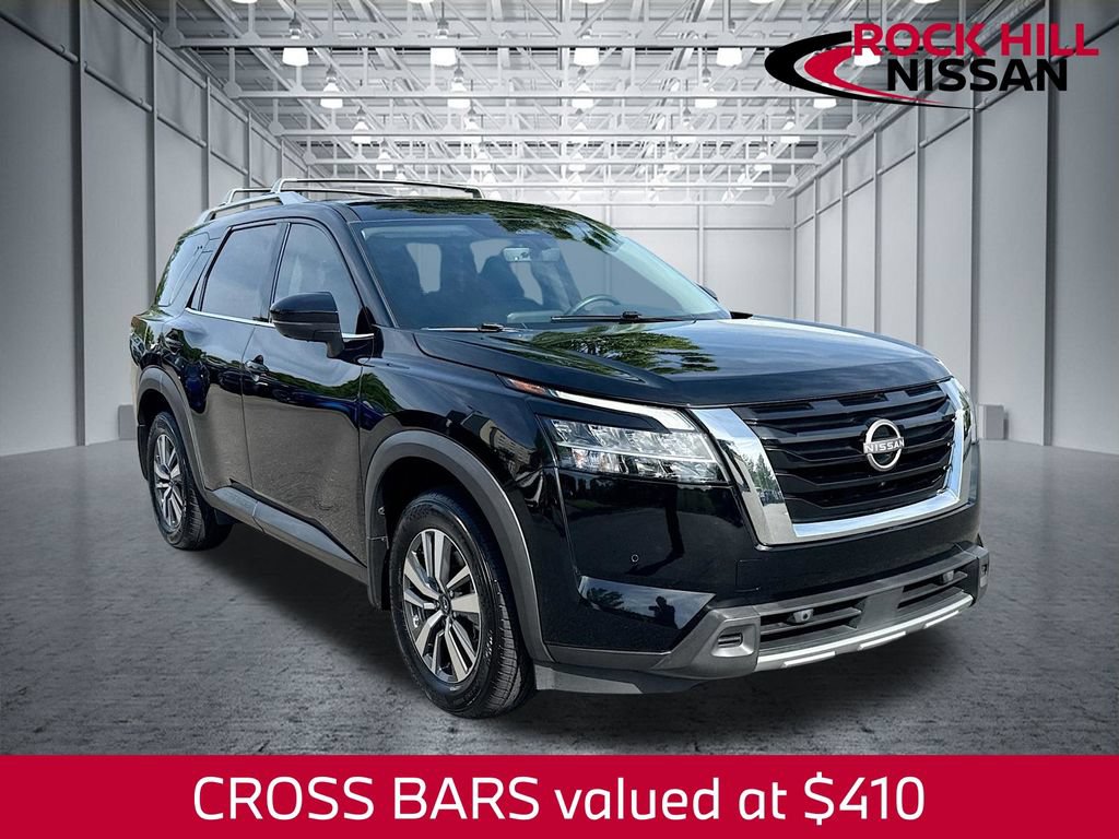 Certified 2024 Nissan Pathfinder SL FWD image 1